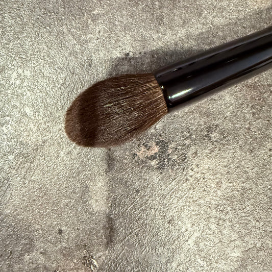 CHIKUHODO outlet makeup brush Z-2 cheek highlight brush gray squirrel