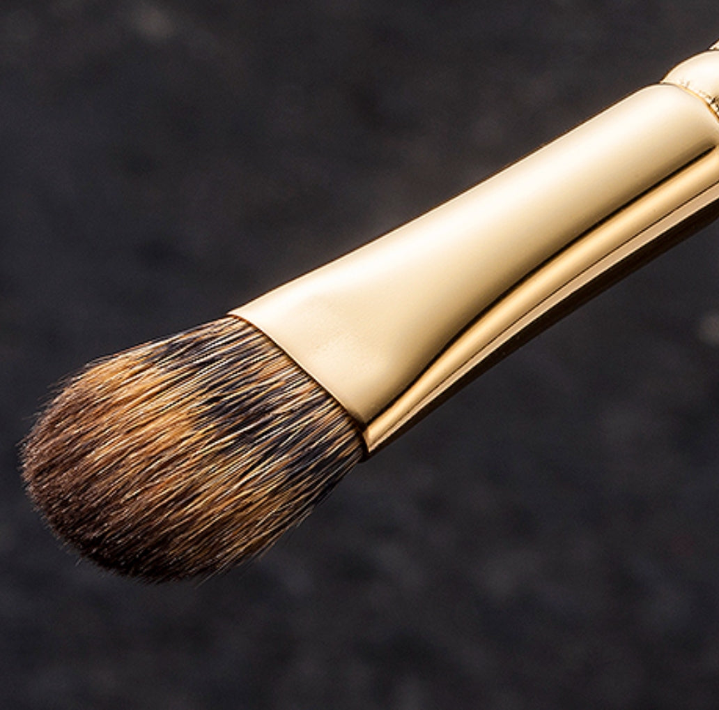 BISYODO BS-ES-03 eyeshadow brush,flat-round,pine squirrel mix kolinsky,short serise