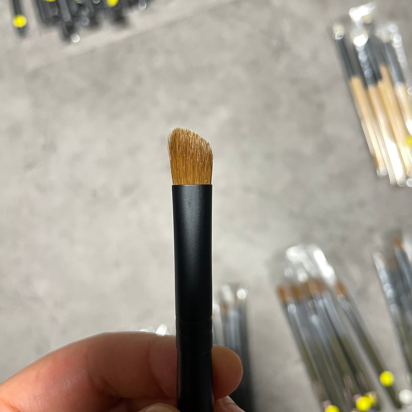 Mizuho outlet brush eyeshadow brush angle weasel