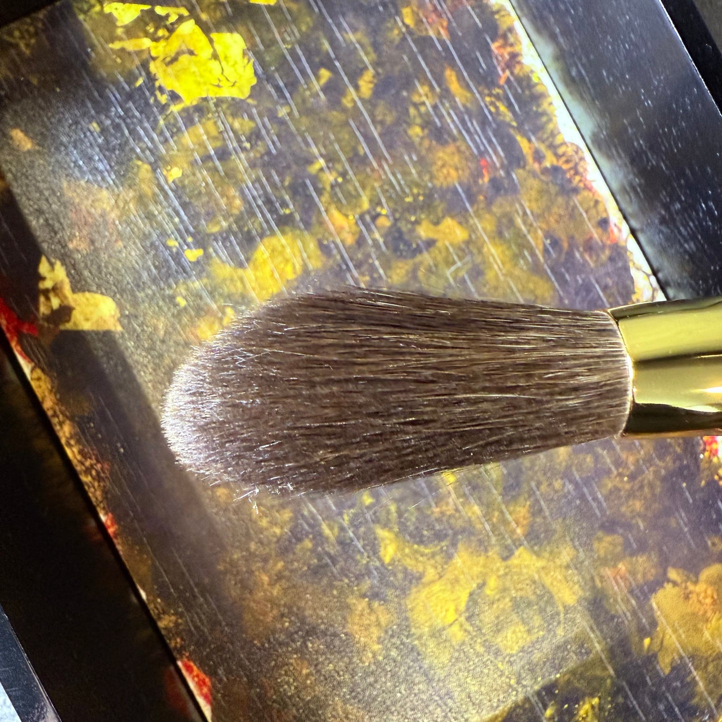 EIHODO GP-1 powder cheek brush flat round gray squirrel makie design