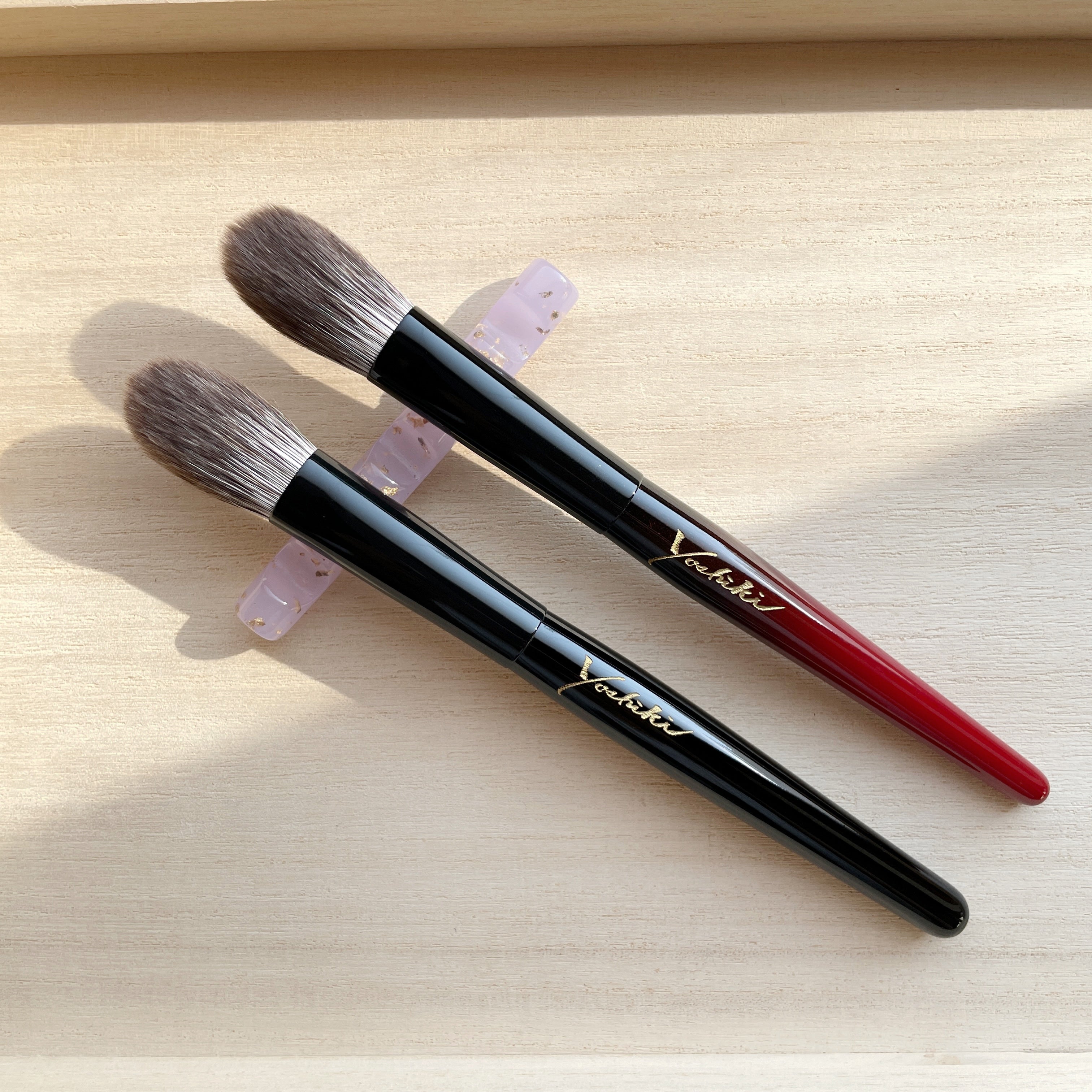 Koyudo LE CB Silver top Fox Angled Blush Brush CDJapan