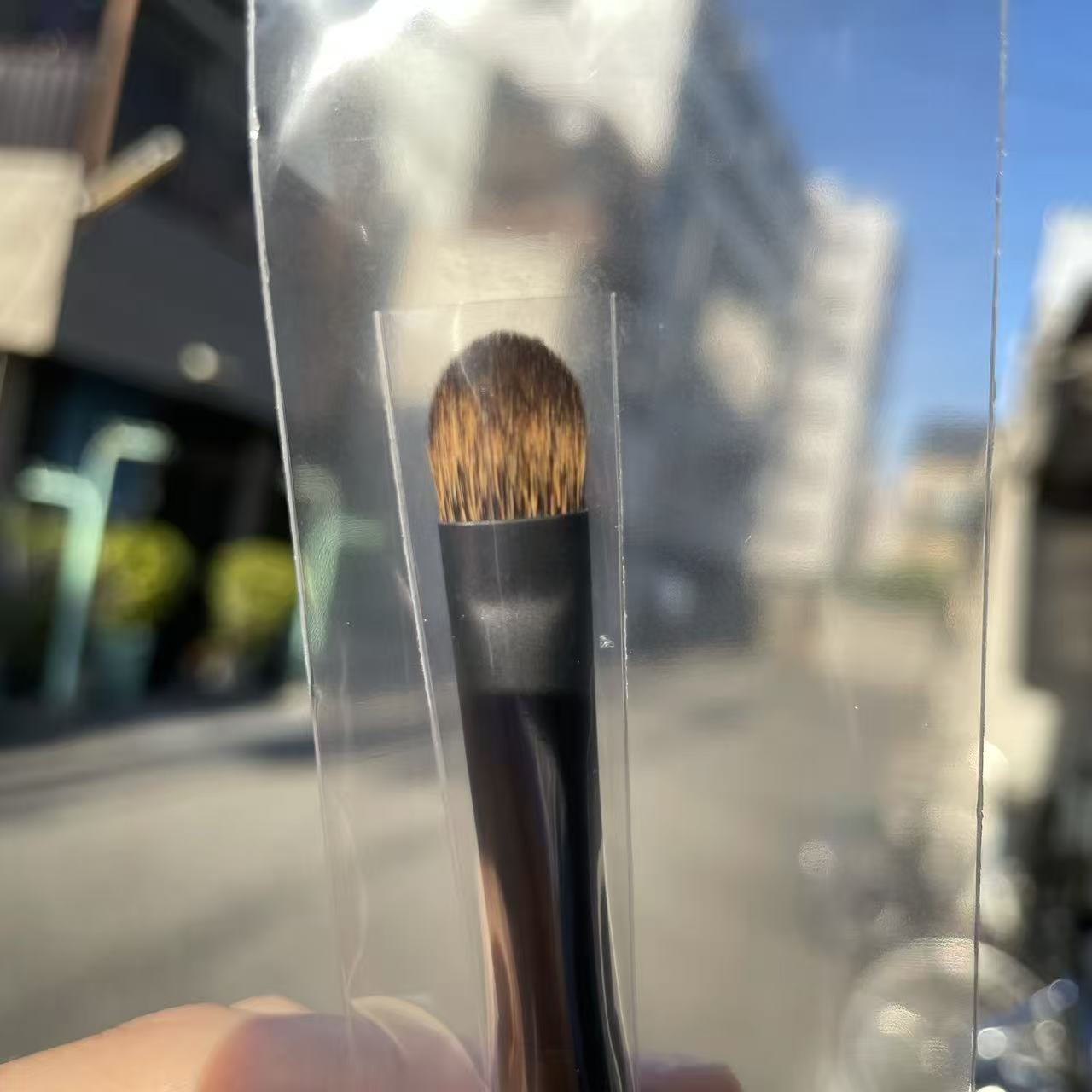 HAKUHODO H6244 KOKUTAN Eyeshadow brush S Canadian squirrel (discontinued)