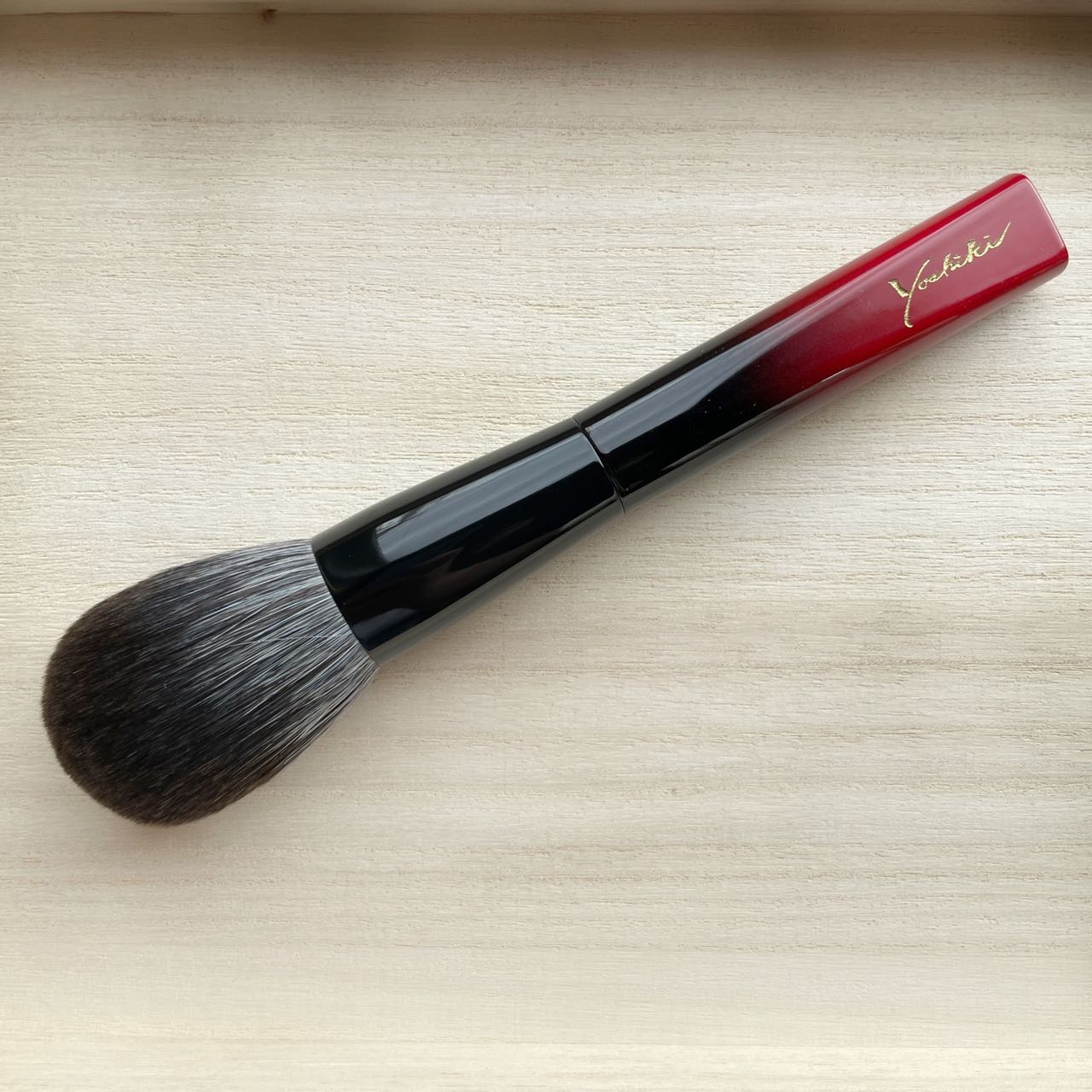 KOYUDO blue fox makeup brush by Yoshiki